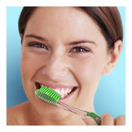 Cepillo Dental Oral-B Extra Suave Sensitive 2 piezas image number 4