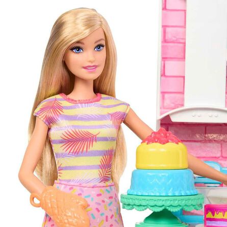 Set Horneando Pastel de Cumpleaños Barbie image number 2