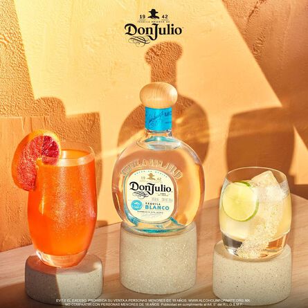 Tequila Don Julio Blanco 700 ml image number 1