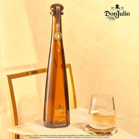 Tequila Don Julio 1942 Anejo 750 ml image number 1