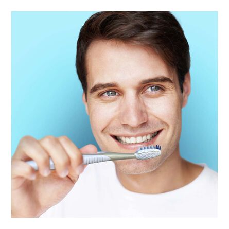 Cepillos Dentales Oral-B Pro-Salud 2 piezas image number 3