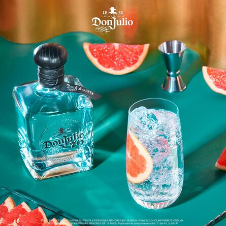 Tequila Don Julio 70 700 ml image number 1